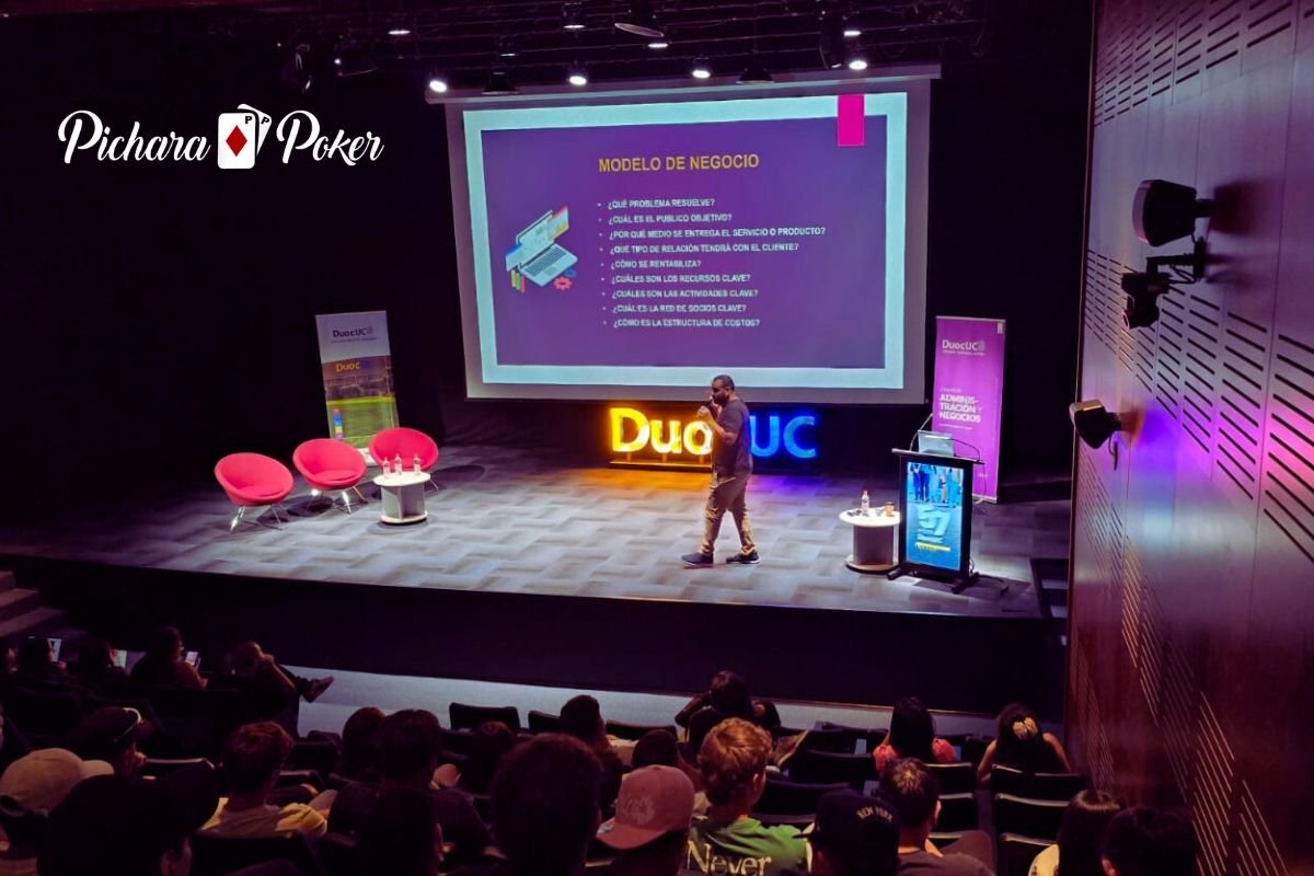 PICHARAPOKER DUOC UC